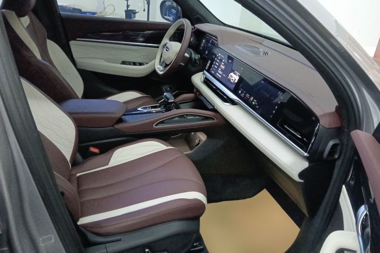 Used Geely Auto Monjaro L 2021 2.0TD DCT EVO Two-Wheel Drive Prestige Version Right Front Seat