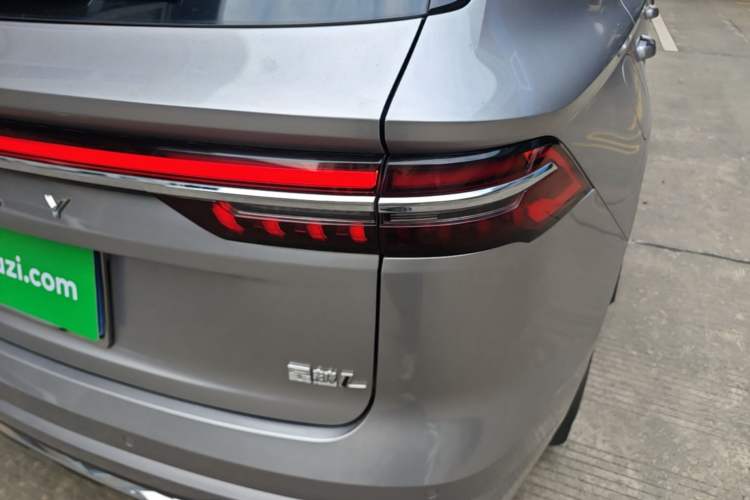 Used Geely Auto Monjaro L 2021 2.0TD DCT EVO Two-Wheel Drive Prestige Version Right Rear Taillight