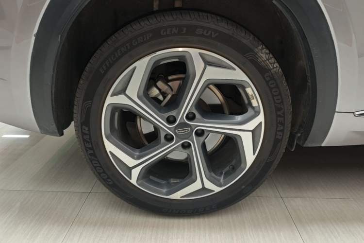 Used Geely Auto Monjaro L 2021 2.0TD DCT EVO Two-Wheel Drive Prestige Version Right Rear Wheel Hub
