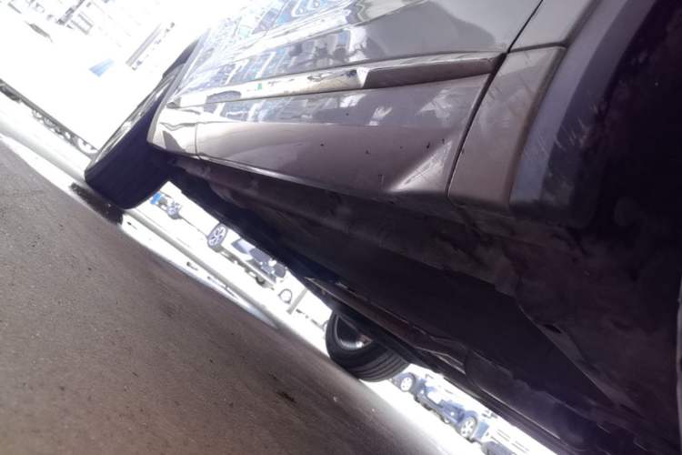 Used Geely Auto Monjaro L 2021 2.0TD DCT EVO Two-Wheel Drive Prestige Version Right Side Sill