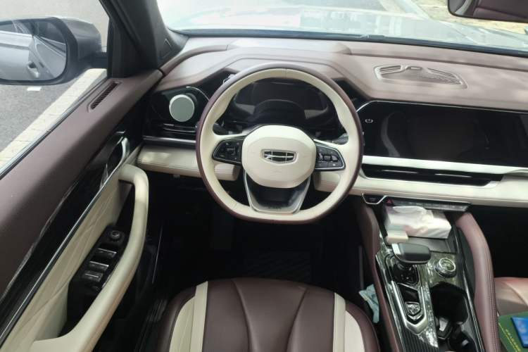 Used Geely Auto Monjaro L 2021 2.0TD DCT EVO Two-Wheel Drive Prestige Version Steering Wheel