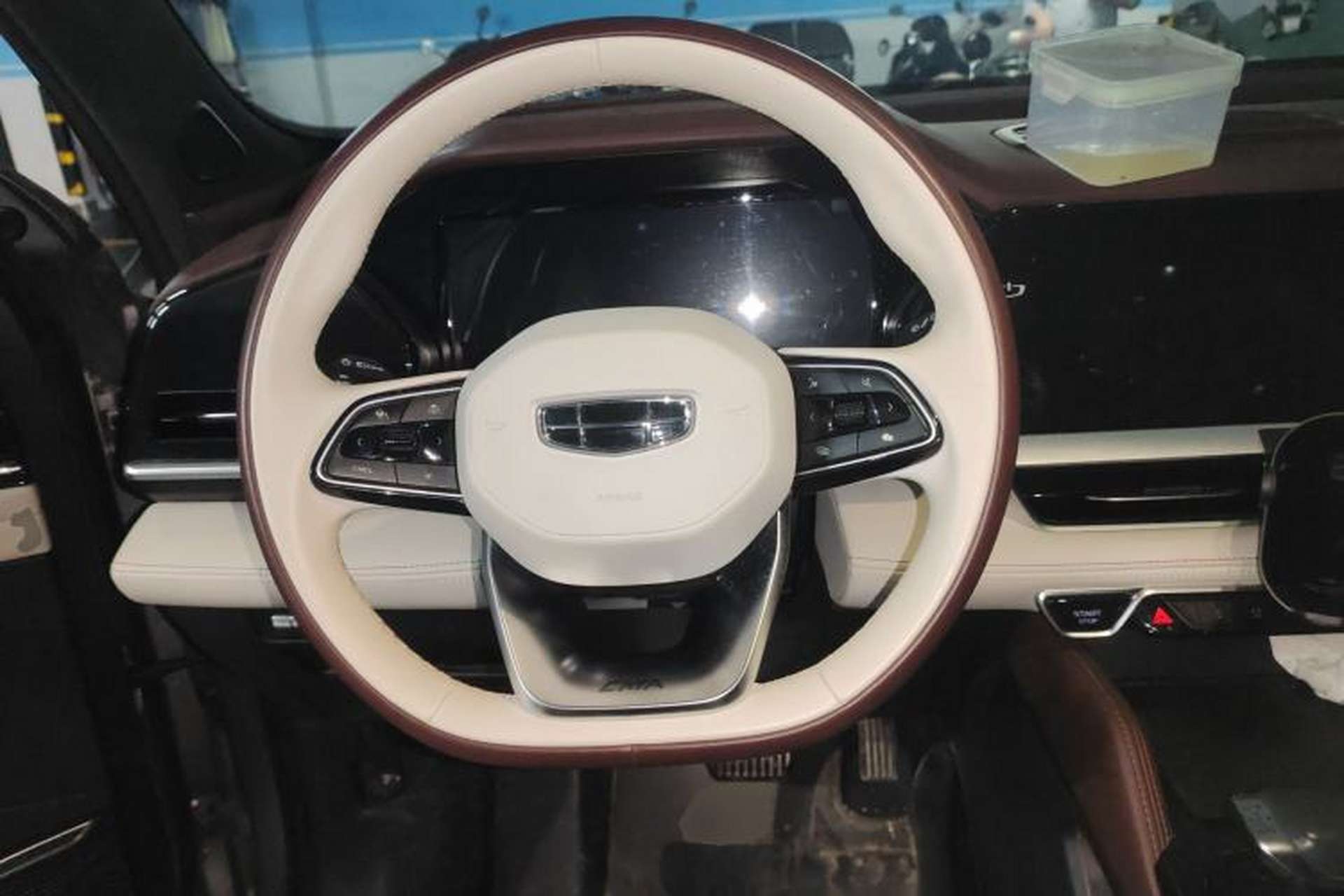 Used Geely Auto Monjaro L 2021 2.0TD DCT EVO Two-Wheel Drive Prestige Version Steering Wheel