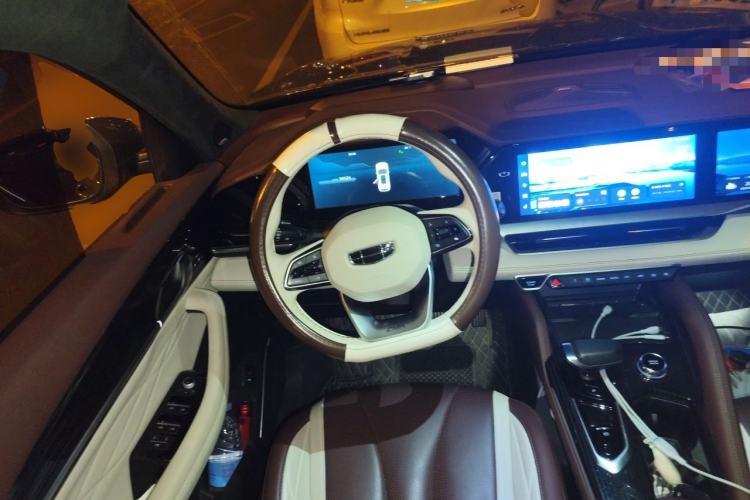 Used Geely Auto Monjaro L 2021 2.0TD DCT EVO Two-Wheel Drive Smart Luxury Version Steering Wheel