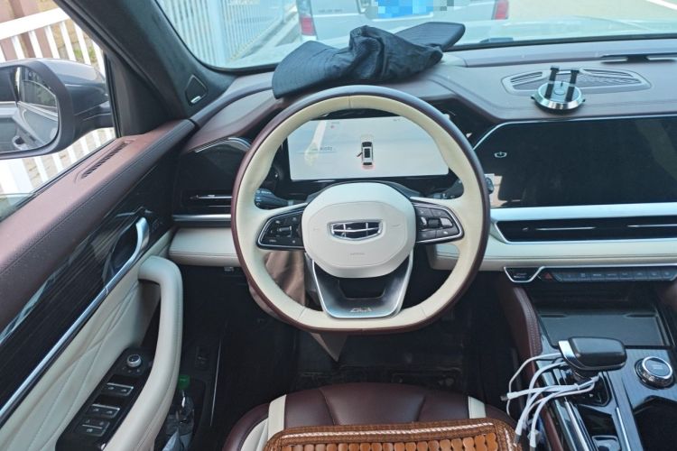 Used Geely Auto Monjaro L 2021 2.0TD DCT EVO Two-Wheel Drive Smart Luxury Version Steering Wheel
