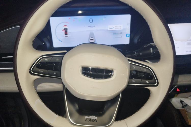 Used Geely Auto Monjaro L 2021 2.0TD High-Power Automatic All-Wheel-Drive Flagship Version Steering Wheel
