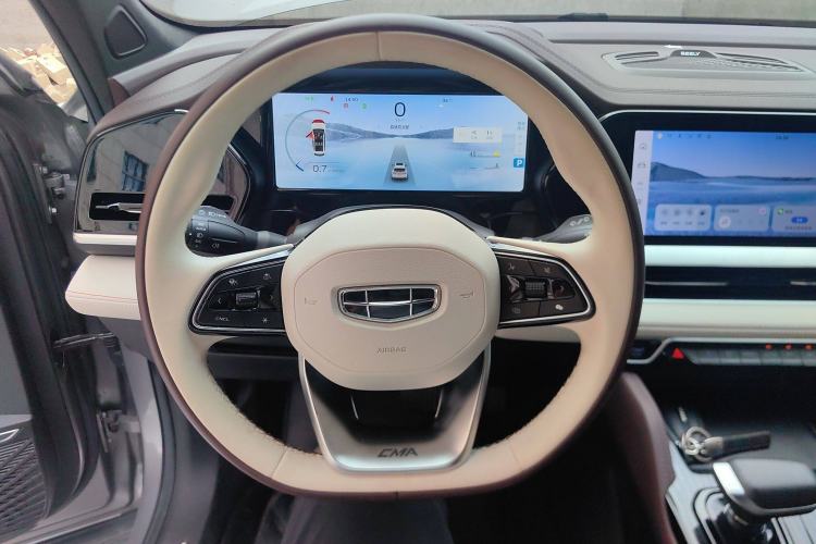 Used Geely Auto Monjaro L 2021 2.0TD DCT EVO Two-Wheel Drive Prestige Version Steering Wheel