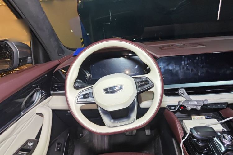 Used Geely Auto Monjaro L 2021 2.0TD DCT EVO Two-Wheel-Drive Flagship Version Steering Wheel
