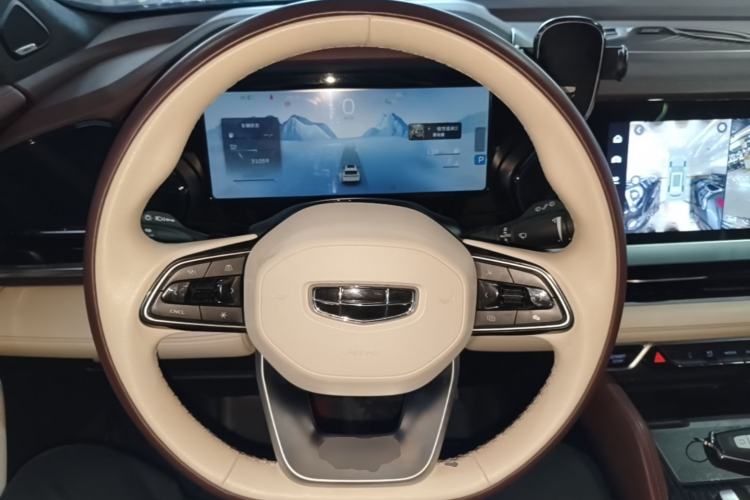 Used Geely Auto Monjaro L 2021 2.0TD DCT EVO Two-Wheel Drive Smart Luxury Version Steering Wheel