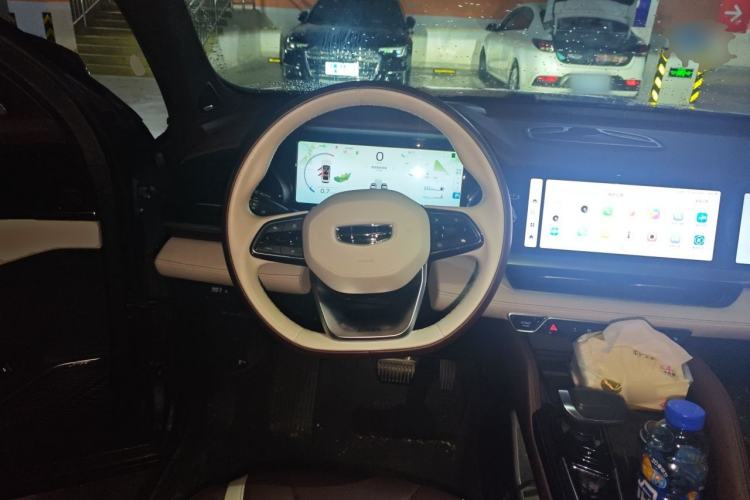 Used Geely Auto Monjaro L 2021 2.0TD DCT EVO Two-Wheel Drive Smart Luxury Version Steering Wheel
