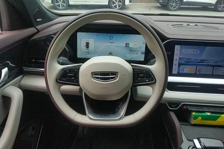 Used Geely Auto Monjaro L 2021 2.0TD DCT EVO Two-Wheel Drive Smart Luxury Version Steering Wheel
