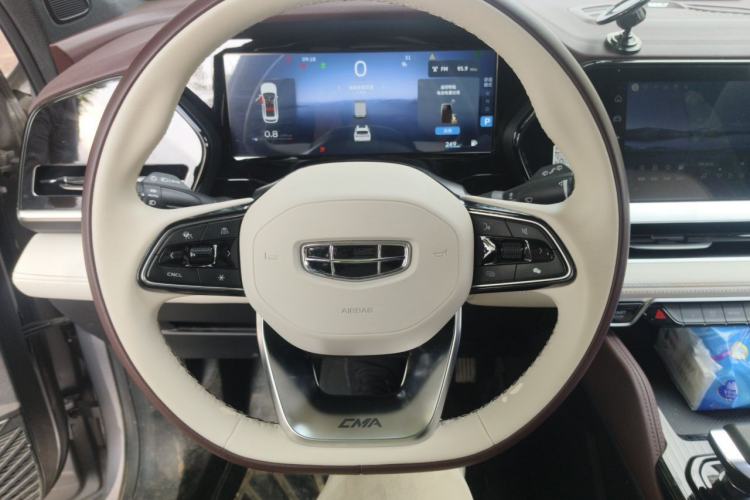 Used Geely Auto Monjaro L 2021 2.0TD DCT EVO Two-Wheel Drive Prestige Version Steering Wheel
