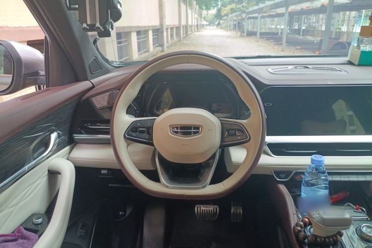 Used Geely Auto Monjaro L 2021 2.0TD DCT EVO Two-Wheel Drive Prestige Version Steering Wheel