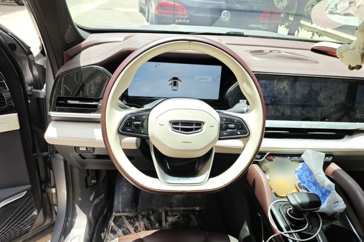 Used Geely Auto Monjaro L 2021 2.0TD DCT EVO Two-Wheel Drive Prestige Version Steering Wheel
