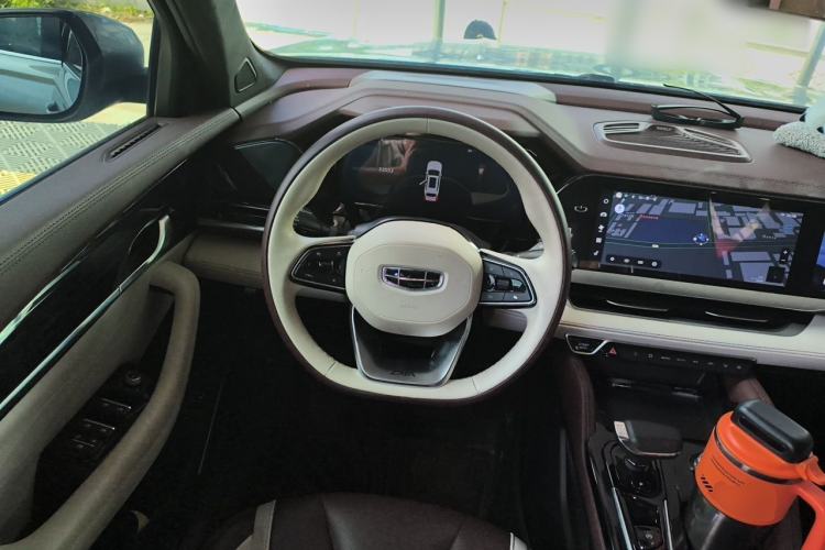 Used Geely Auto Monjaro L 2021 2.0TD DCT EVO Two-Wheel Drive Prestige Version Steering Wheel