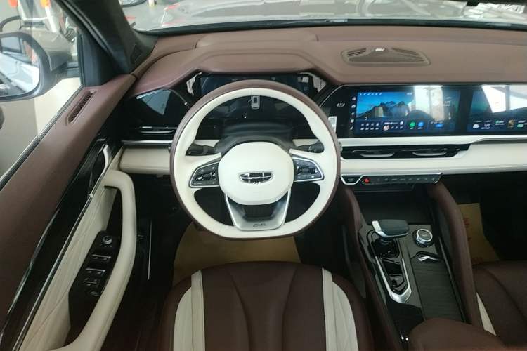 Used Geely Auto Monjaro L 2021 2.0TD DCT EVO Two-Wheel Drive Prestige Version Steering Wheel