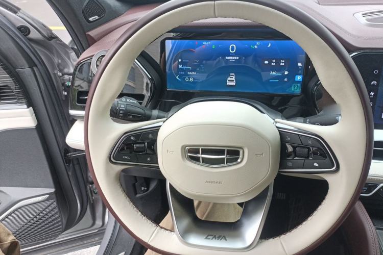 Used Geely Auto Monjaro L 2021 2.0TD DCT EVO Two-Wheel Drive Smart Luxury Version Steering Wheel