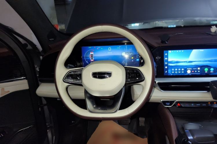 Used Geely Auto Monjaro L 2021 2.0TD DCT EVO Two-Wheel Drive Smart Luxury Version Steering Wheel