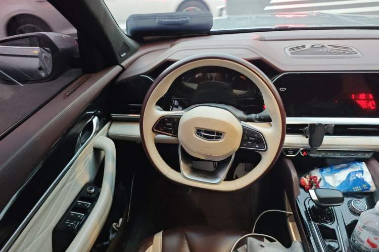 Used Geely Auto Monjaro L 2021 2.0TD High-Power Automatic All-Wheel Drive Luxury Version Steering Wheel