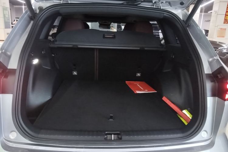 Used Geely Auto Monjaro L 2021 2.0TD DCT EVO Two-Wheel Drive Prestige Version Trunk