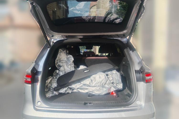 Used Geely Auto Monjaro L 2021 2.0TD DCT EVO Two-Wheel Drive Smart Luxury Version Trunk