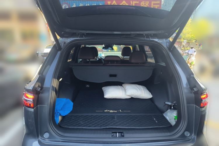 Used Geely Auto Monjaro L 2021 2.0TD DCT EVO Two-Wheel Drive Prestige Version Trunk