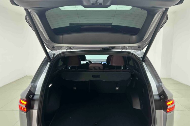 Used Geely Auto Monjaro L 2021 2.0TD DCT EVO Two-Wheel Drive Smart Luxury Version Trunk