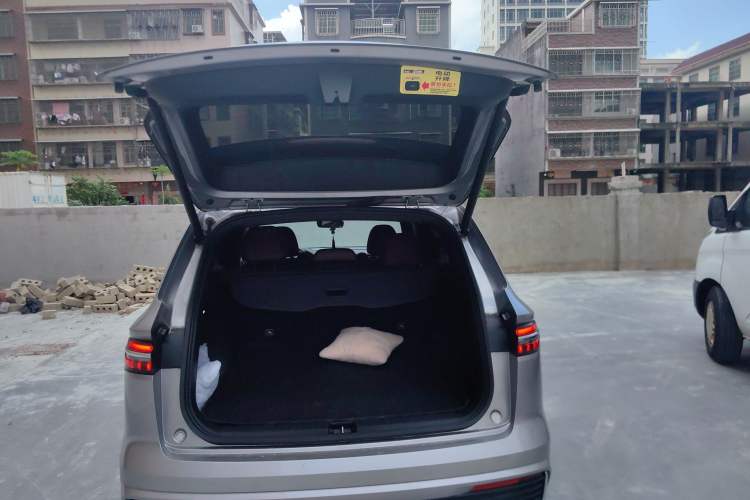 Used Geely Auto Monjaro L 2021 2.0TD DCT EVO Two-Wheel Drive Prestige Version Trunk