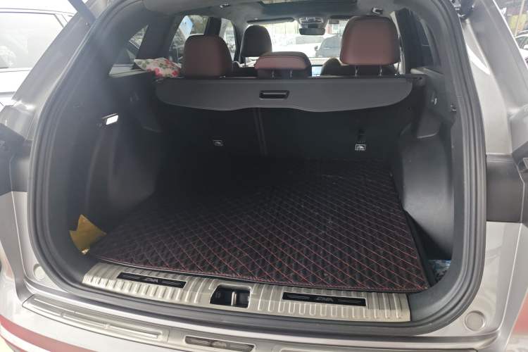 Used Geely Auto Monjaro L 2021 2.0TD DCT EVO Two-Wheel Drive Prestige Version Trunk