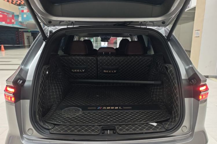 Used Geely Auto Monjaro L 2021 2.0TD DCT EVO Two-Wheel Drive Prestige Version Trunk