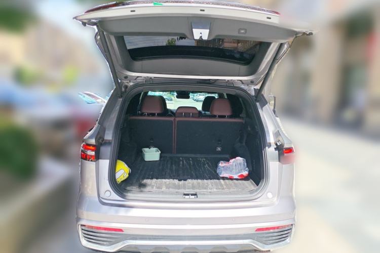 Used Geely Auto Monjaro L 2021 2.0TD DCT EVO Two-Wheel Drive Smart Luxury Version Trunk