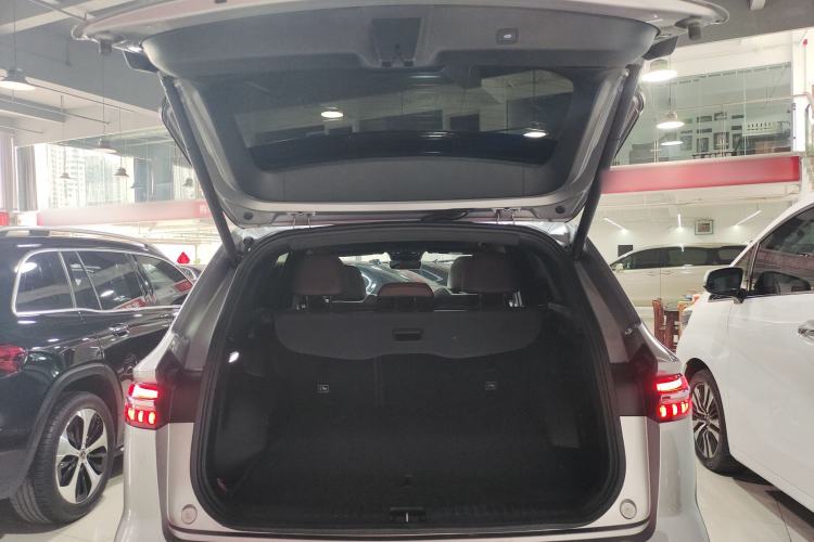 Used Geely Auto Monjaro L 2021 2.0TD DCT EVO Two-Wheel Drive Smart Luxury Version Trunk