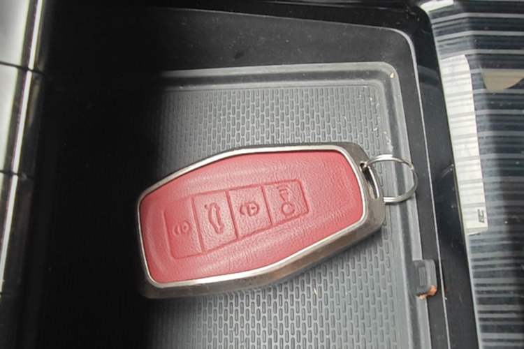 Used Geely Auto Monjaro L 2021 2.0TD DCT EVO Two-Wheel Drive Prestige Version Vehicle Key
