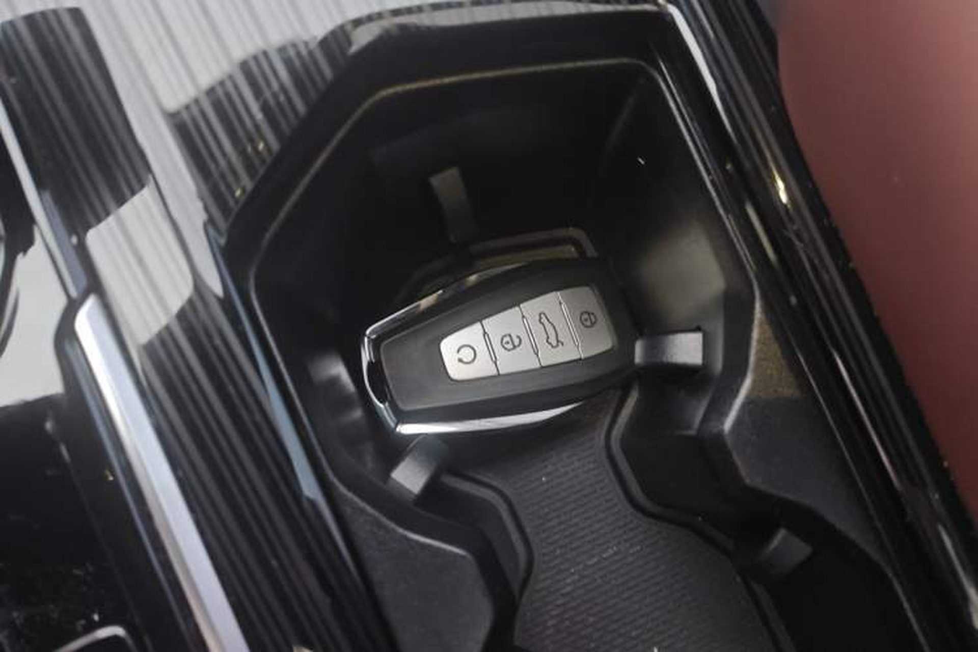 Used Geely Auto Monjaro L 2021 2.0TD High-Power Automatic All-Wheel-Drive Flagship Version Vehicle Key