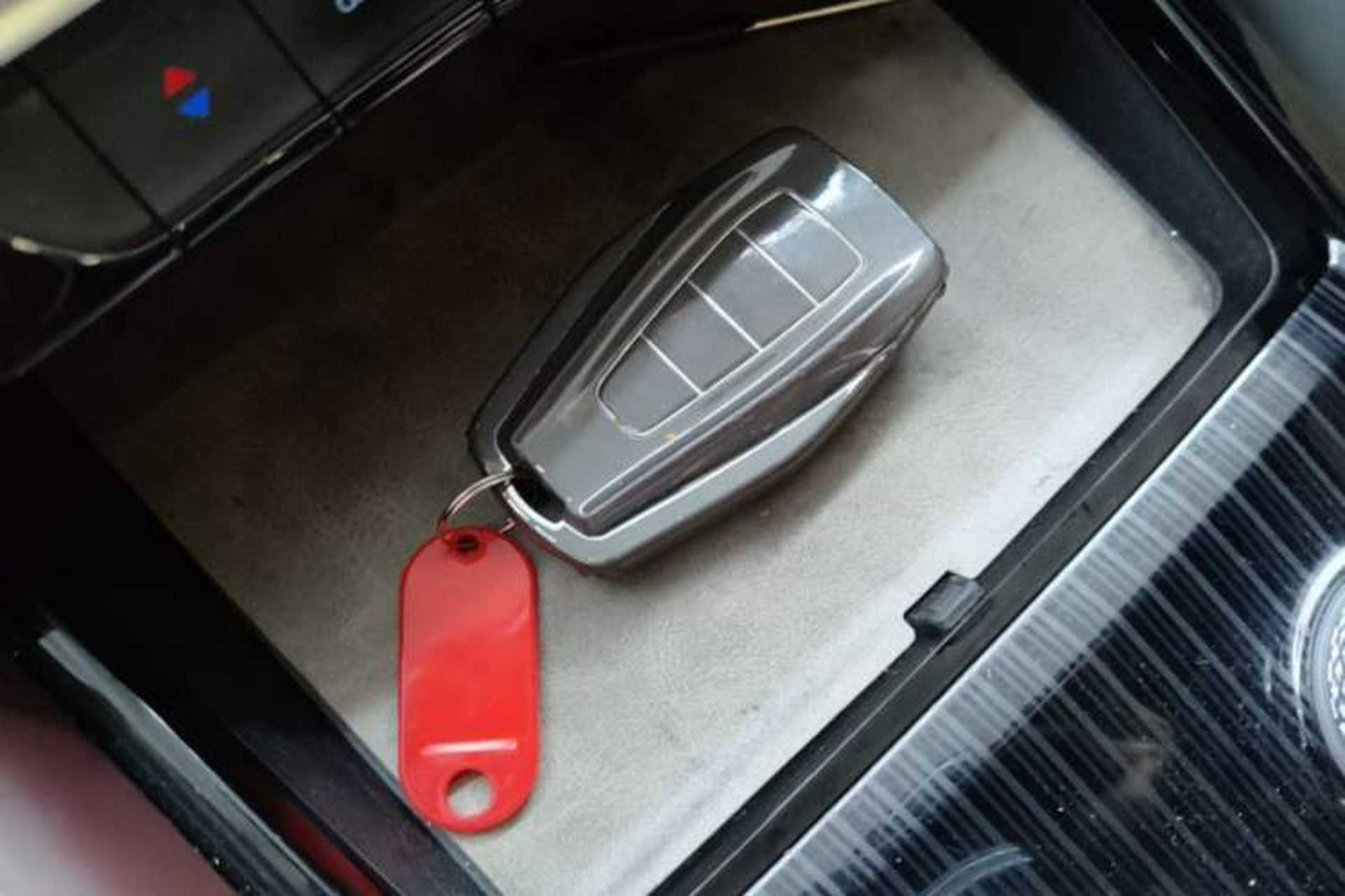 Used Geely Auto Monjaro L 2021 2.0TD DCT EVO Two-Wheel Drive Prestige Version Vehicle Key