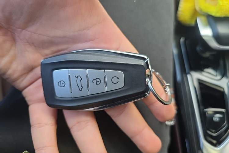 Used Geely Auto Monjaro L 2021 2.0TD DCT EVO Two-Wheel Drive Prestige Version Vehicle Key