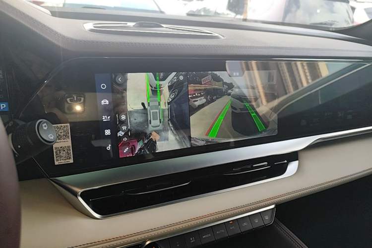 Used Geely Auto Monjaro L 2021 2.0TD High-Power Automatic All-Wheel-Drive Flagship Version Audio And AC Panel
