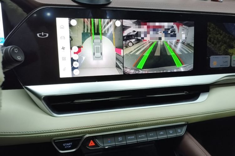 Used Geely Auto Monjaro L 2021 2.0TD DCT EVO Two-Wheel Drive Prestige Version Audio And AC Panel