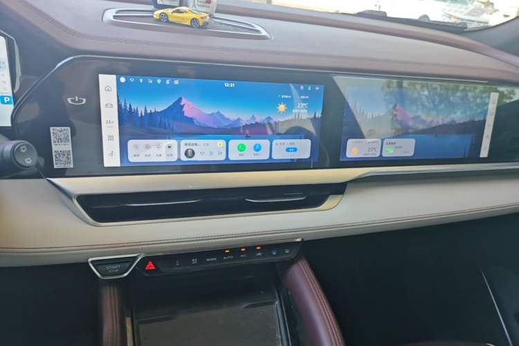 Used Geely Auto Monjaro L 2021 2.0TD DCT EVO Two-Wheel Drive Smart Luxury Version Audio And AC Panel