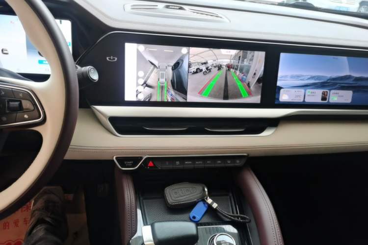 Used Geely Auto Monjaro L 2021 2.0TD DCT EVO Two-Wheel Drive Smart Luxury Version Audio And AC Panel