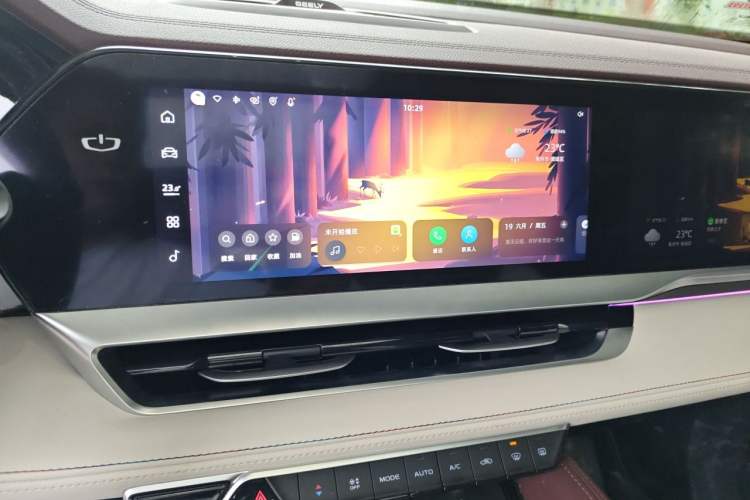 Used Geely Auto Monjaro L 2021 2.0TD DCT EVO Two-Wheel Drive Prestige Version Audio And AC Panel