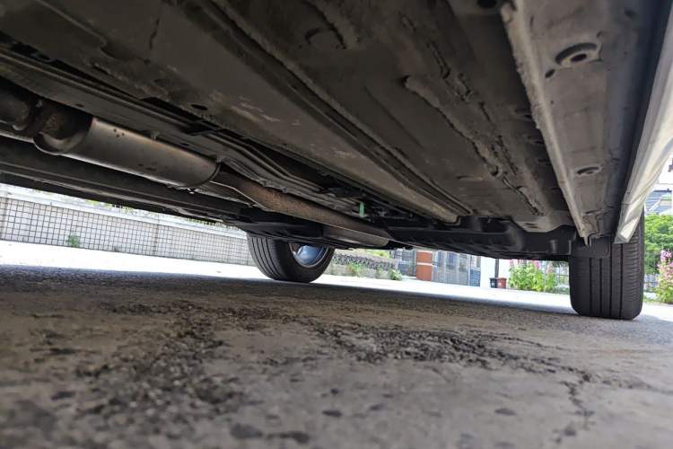 Used Geely Auto Monjaro L 2021 2.0TD DCT EVO Two-Wheel Drive Prestige Version Chassis Front Left