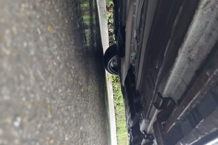 Used Geely Auto Monjaro L 2021 2.0TD DCT EVO Two-Wheel Drive Prestige Version Chassis Front Left