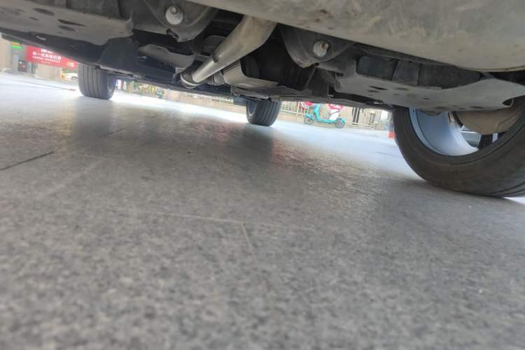 Used Geely Auto Monjaro L 2021 2.0TD DCT EVO Two-Wheel Drive Smart Luxury Version Chassis Rear
