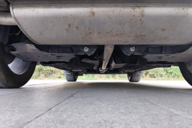 Used Geely Auto Monjaro L 2021 2.0TD DCT EVO Two-Wheel Drive Prestige Version Chassis Rear