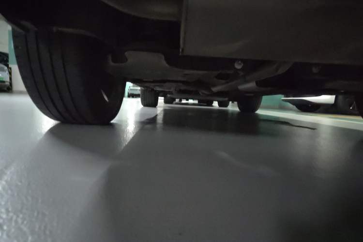Used Geely Auto Monjaro L 2021 2.0TD DCT EVO Two-Wheel Drive Smart Luxury Version Chassis Rear Left