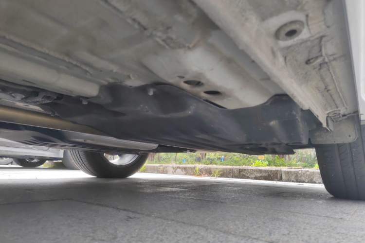Used Geely Auto Monjaro L 2021 2.0TD DCT EVO Two-Wheel Drive Prestige Version Chassis Rear Left