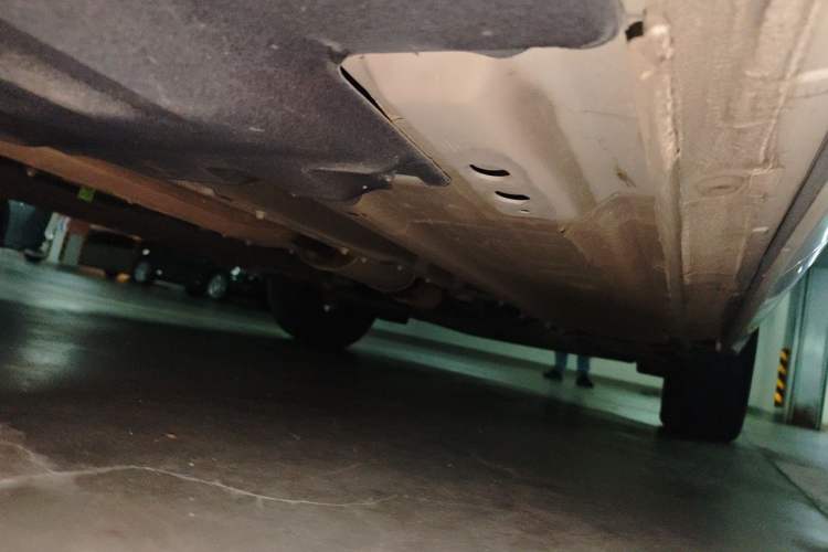 Used Geely Auto Monjaro L 2021 2.0TD DCT EVO Two-Wheel Drive Smart Luxury Version Chassis Rear Right