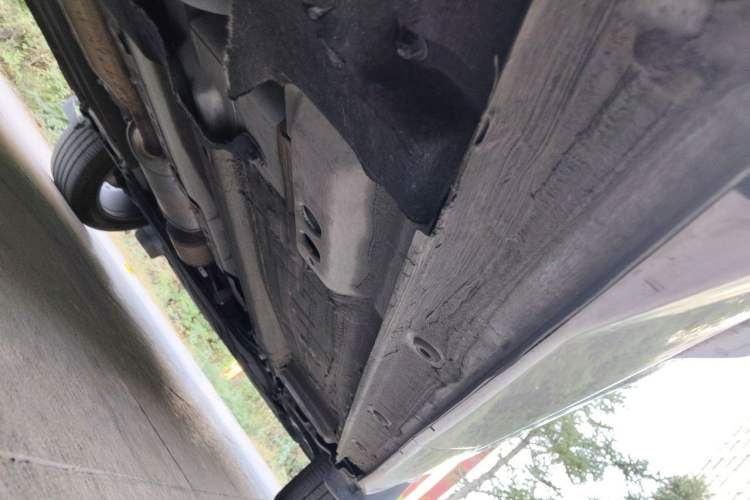 Used Geely Auto Monjaro L 2021 2.0TD DCT EVO Two-Wheel Drive Prestige Version Chassis Rear Right