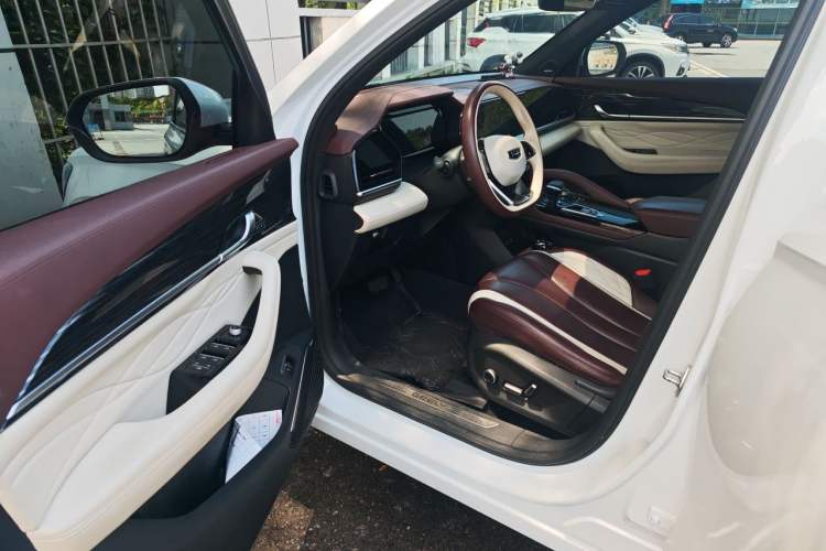 Used Geely Auto Monjaro L 2021 2.0TD DCT EVO Two-Wheel Drive Smart Luxury Version Driver Seat