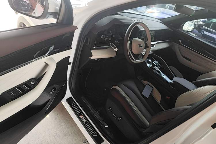 Used Geely Auto Monjaro L 2021 2.0TD High-Power Automatic All-Wheel-Drive Flagship Version Driver Seat